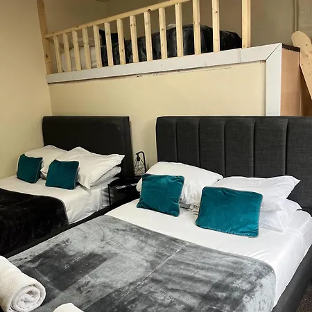 Stylish 2 Bedroom Apartment Close To Everything Birmingham Buitenkant foto
