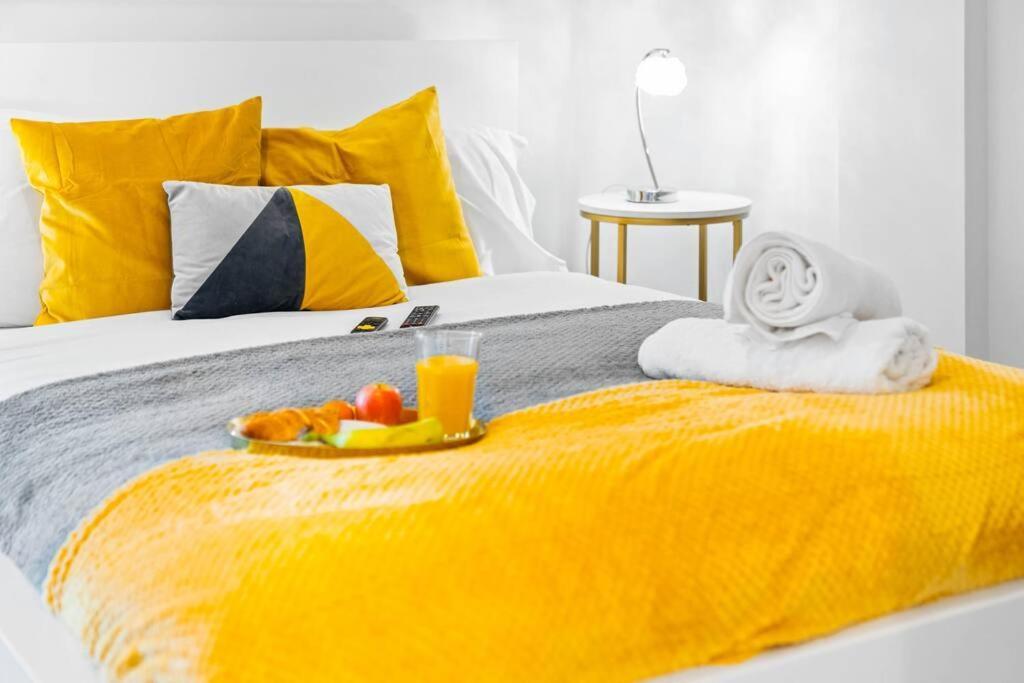 Stylish 2 Bedroom Close To Everything *