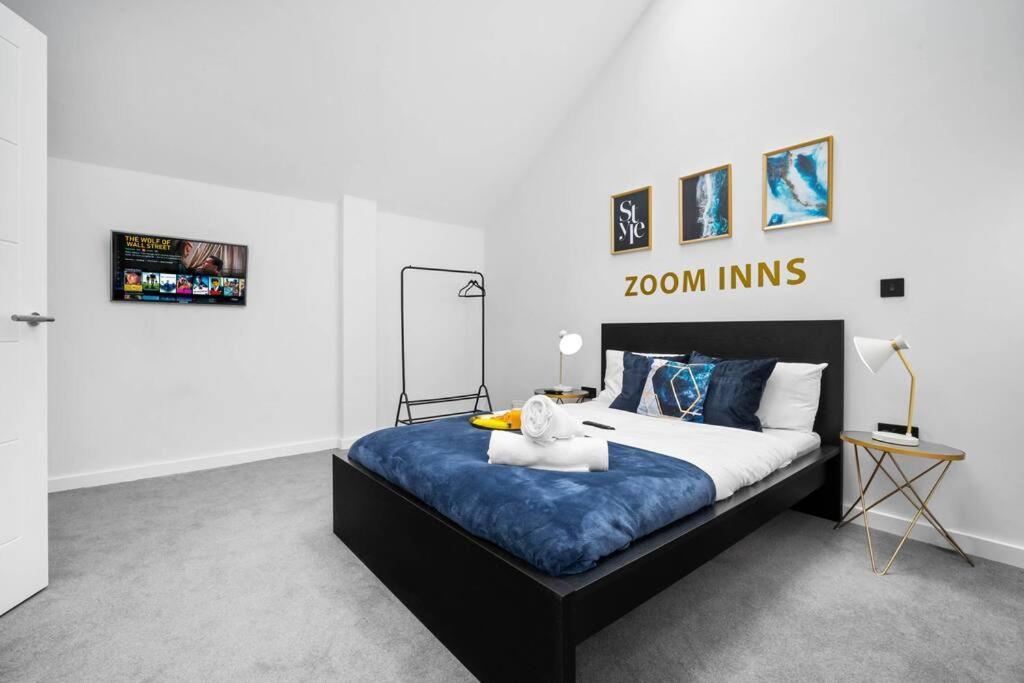Stylish 2 Bedroom Close To Everything *